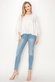 Cotton eyelet voluminous sleeves top