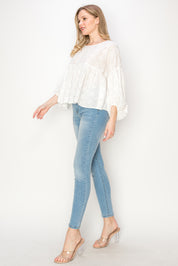 Cotton eyelet voluminous sleeves top